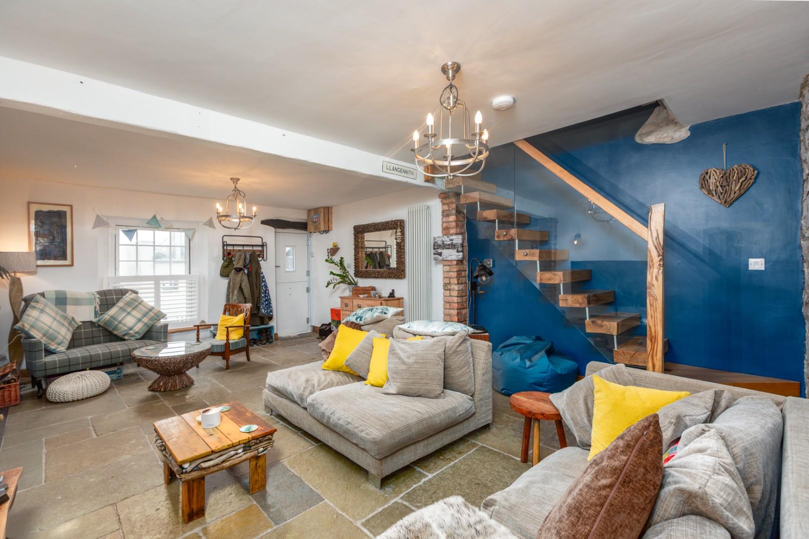 Clifton Terrace, Mumbles, Swansea, SA3 4EJ